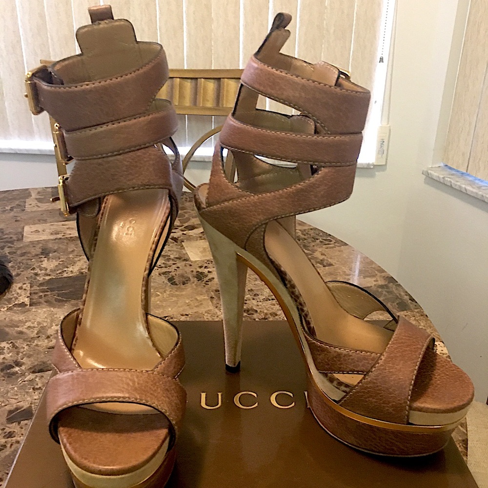 GUCCI Iman Platform Heels * Retail $1275 * 39.5 = US 8.5-9